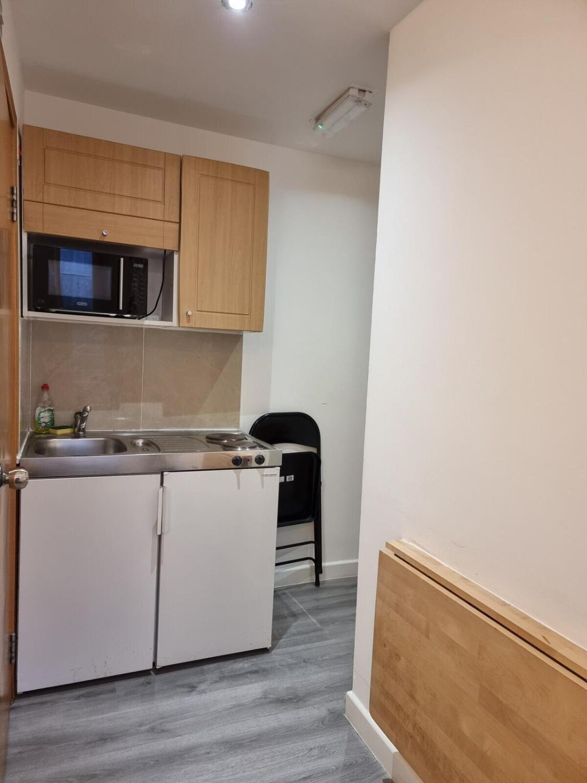 Apartamento F302-3rd Floor For 2 Near Hyde Park