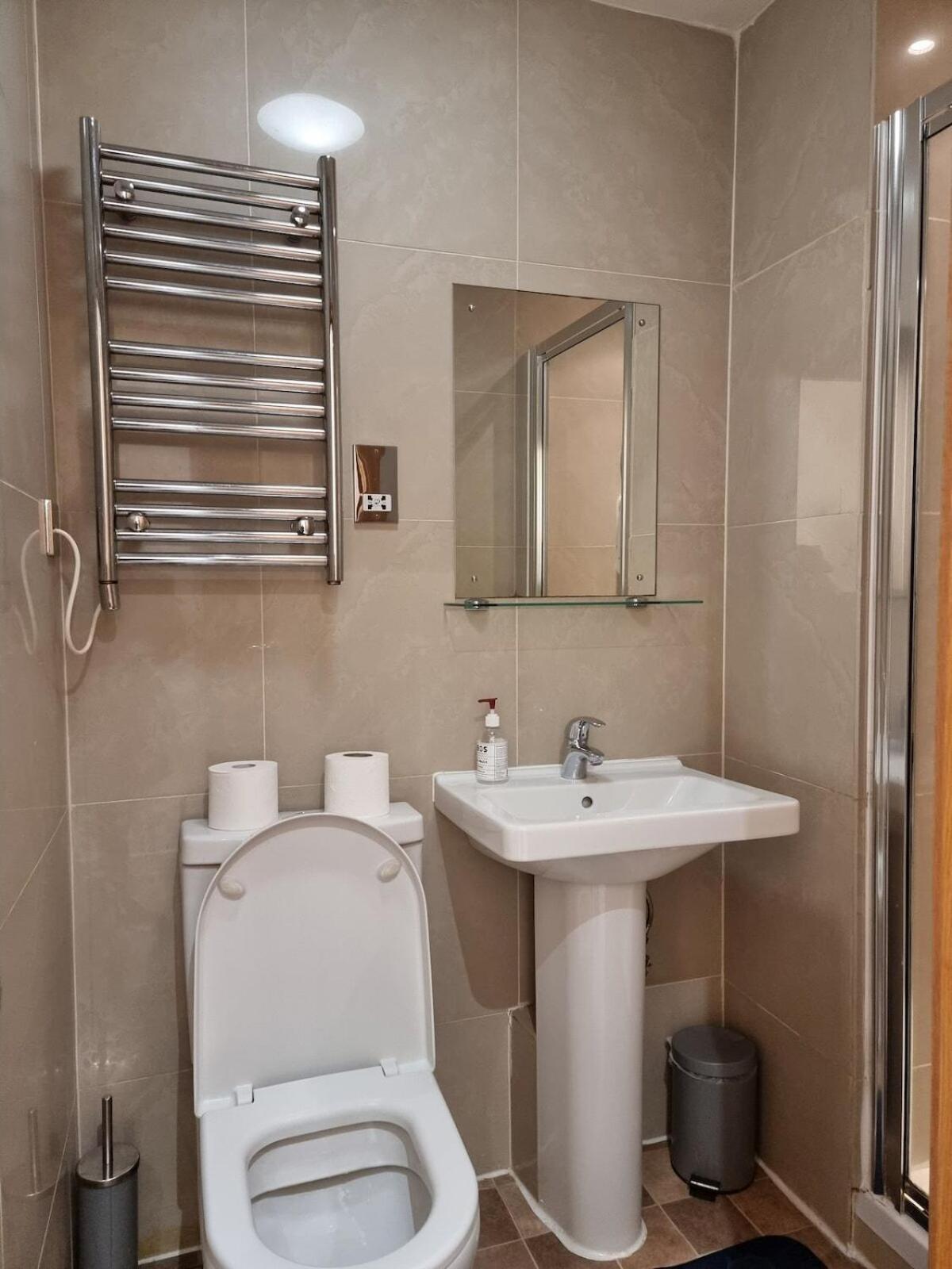 F302-3rd Floor For 2 Near Hyde Park * Londres